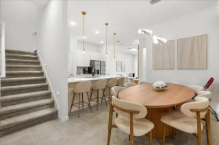 5 Bedrooms 5 Bathrooms Paradiso Grande 10519Et - 3
