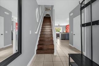 3 Bedrooms 3 Bathrooms Windsor Hills 7658 Kc - 8