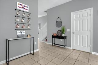 3 Bedrooms 3 Bathrooms Windsor Hills 7658 Kc - 4