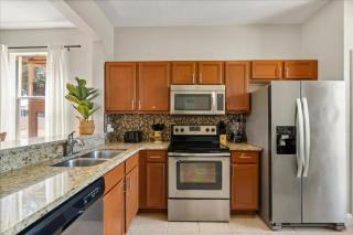 4 Bedrooms 3 Bathrooms Regal Palms 4102 Ca - 3