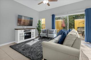 3 Bedrooms 25 Bathrooms Terra Verde 4750 Vb - 0