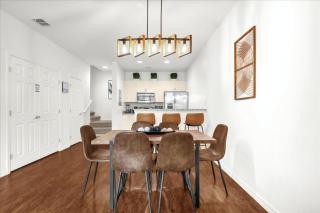 3 Bd2 Ba Lucaya Village 13-102 - 1