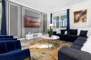 8 Bd 5 Ba Storey Lake 2909 Ps - 8