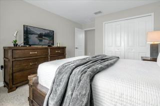 4 Bedrooms 5 Bathrooms Champions 1601 Mv - 2