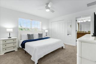 4 Bedroom 3 Bathroom Paradise Palms 8953BP - 4