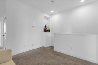 4 Bd 3 Ba The Enclaves At Festival 232 Cd - 1