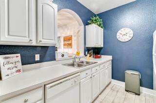3 Bedroom 2 Bathroom Windsor Hills 7675-105 Cs - 1