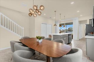 5 Bedrooms 5.5 BathroomsWindsor Island 3823 LA - 5