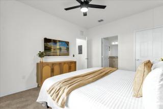 4 Bd 3 Ba Lucaya Village 25-108 - 3