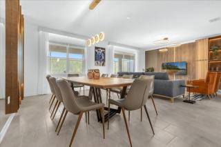 8 Bedroom 5 Bathroom Storey Lake 2928 Pl - 4