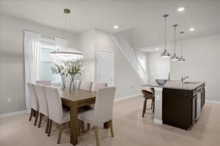 7 Bd 55 Ba Windsor Cay 1261 Er - 2