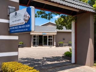 Comfort e Casa Lodge Near OR Tambo Airport - 8