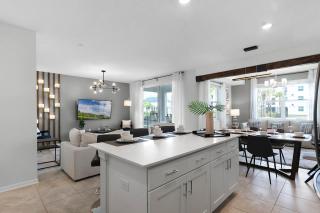 2 Bedroom 2 Bathroom Storey Lake 3120-103 Pc - 4