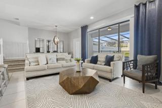 5 Bedroom45 Bathroom Windsor Westside 2444 Ds - 3