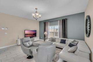 5 Bedrooms 4 Bathrooms Storey Lake 3133 Pp - 9