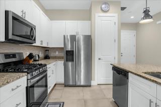 4 Bedrooms 3 Bathrooms Summerville 2612 Ss - 2