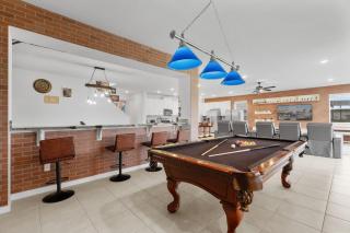 9 BD 6.5 BA Solara Resort 8900 TH - 6