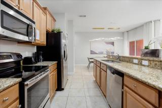 4 Bedrooms 3 Bathrooms Paradise Palms 8974 MP - 3
