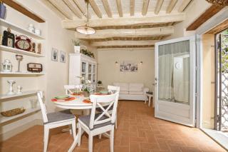 Ginepro Grillo - Happy Rentals - 1
