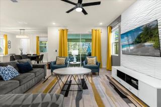 6 Bedrooms 5 Bathrooms Solara 1889 Tp - 7
