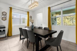 6 Bedrooms 5 Bathrooms Solara 1889 Tp - 5