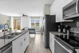 5 Bedroom 5 Bathroom Storey Lake 4901 Wa - 1