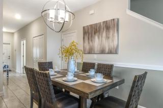 5 Bedrooms 4 Bathrooms Storey Lake 4921 Wa - 6