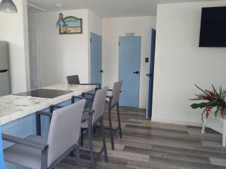 Eva's Beach Cottage - 2