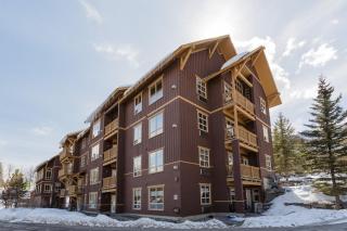Timberline Lodge Pet-friendly by StayIn - 1