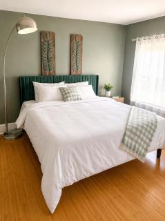 Cozy & Modern Home in University City Philadelphia - 4