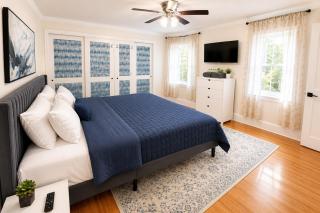 Cozy & Modern Home in University City Philadelphia - 1