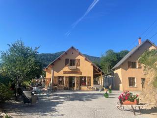 Ferme-auberge le cochon du Madres - 7