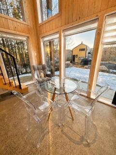 Peaceful Lake Chalet with Kayaks & BBQ & Fire Pit - 4