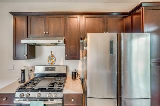 South Austin Hub Near Airport & McKinney Falls! - 2