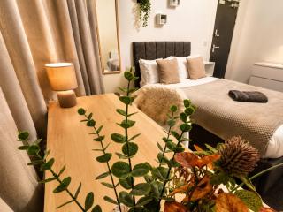 Room 1 Shared House in L7 - 3
