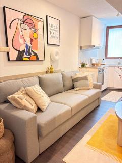 Stylisches 2 Zimmer Designer City-Apartment Hockenheim nahe Hockenheimring bis 4 Gäste - 0