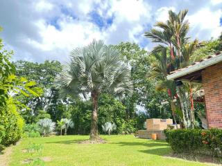 Casa en condominio campestre de Guamal con vista al Rio Camelias - 6