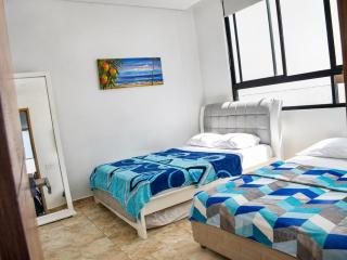 Apartamento vista al mar, piscina, sauna, jacuzzi lovely - 1