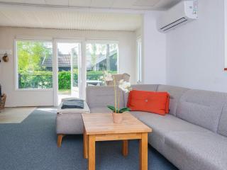 4 person holiday home in Fårvang - 4