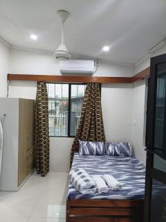 Cozy Self-contained Unit - 1