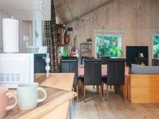 6 person holiday home in Hadsund - 2
