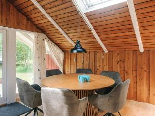 6 person holiday home in Hadsund - 2