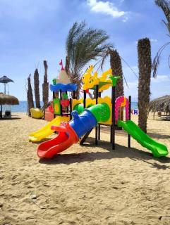 Leserina palm Khorshed stadio sea view panorama for families only Al Ain Al Sokhna - 5