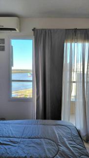 Monoambiente moderno con vista al río - 5