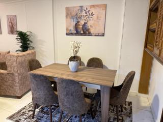 Apartment in quiet neighborhood in Dokki - Luxurious Furniture - 9