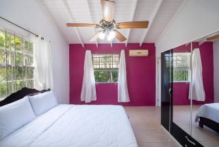 Beachy Cottage I Kitchen I Wi-Fi I Shaded Cabana I Parking - 7