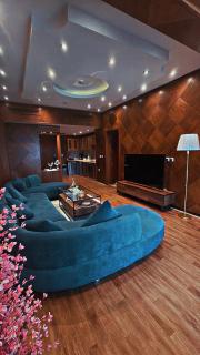 Luxury Sea View Apartment at Damac Al Jawharah - 0