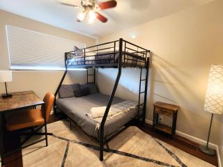 1507 Mulberry - 8