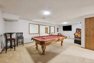 Spacious Getaway with Pool Table and Fire Pit - 7