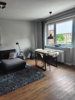 Komfortable Wohnung mit Schlafzimmer und großem Wohnzimmer - 6